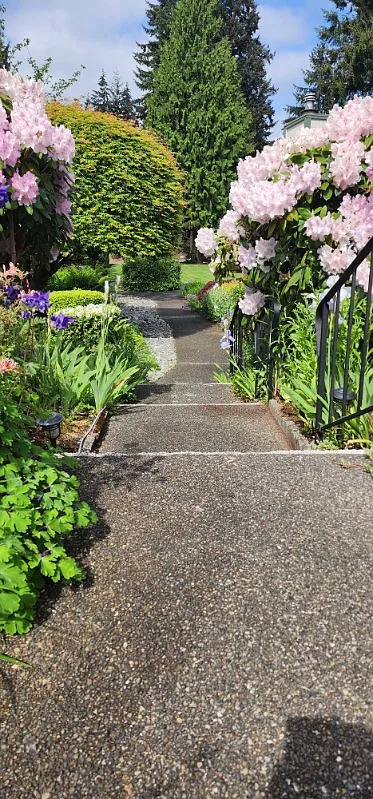 S 323rd Pl, Federal Way — Photo 3