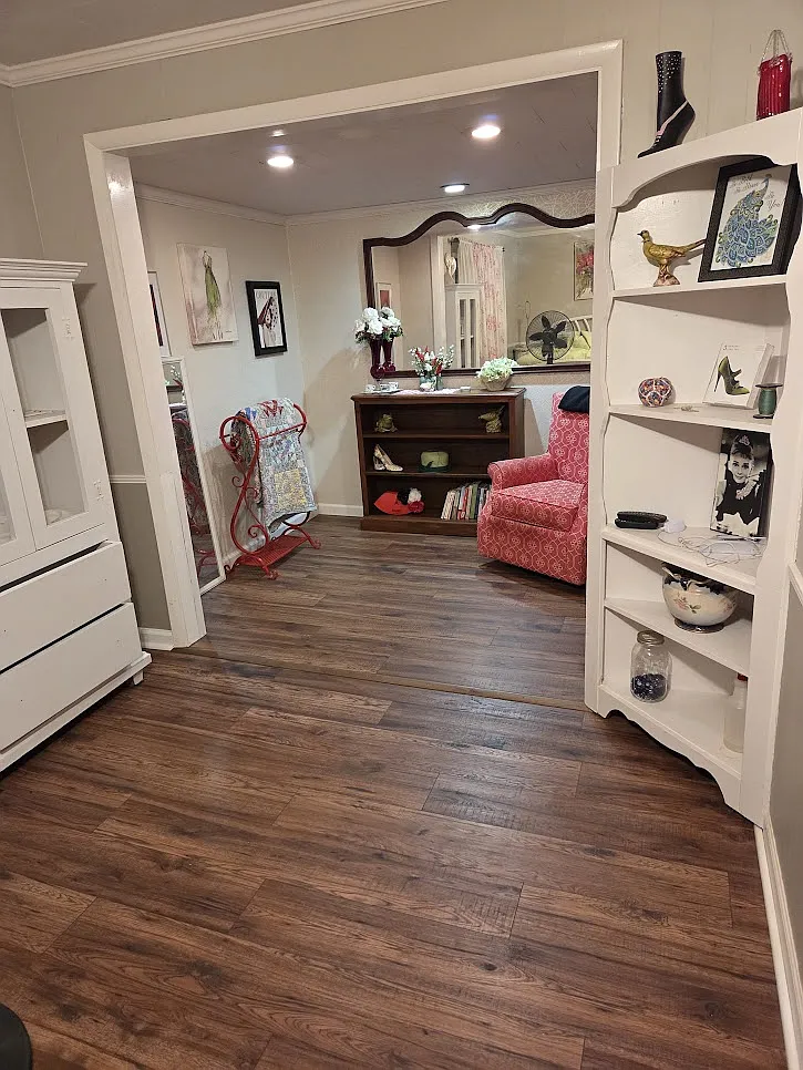 4 bed, 2336 sqft, $3,100 — Photo 3