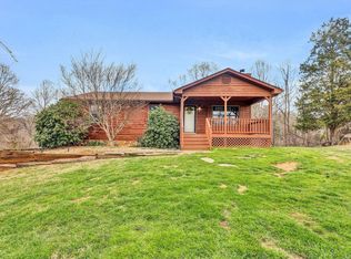 2921 Quarles Rd, Thaxton, VA 24174