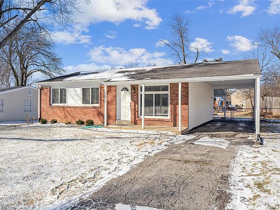 4th image of 2815 Foxwood Dr