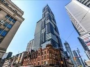 7 Grenville St #811, Toronto, ON M4Y 0E9