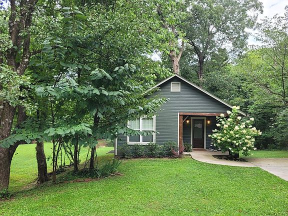 3rd image of 10006 Dayton Pike