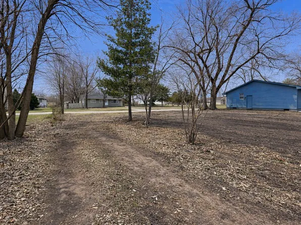 3016 Raccoon St, Des Moines, IA 50317