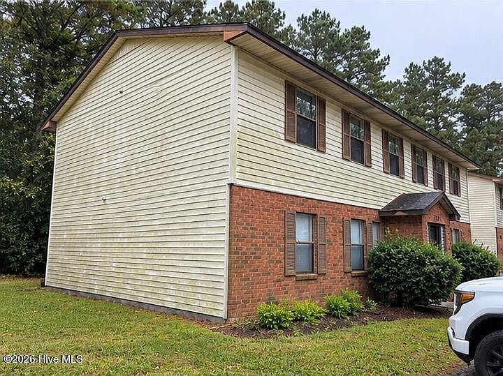2nd image of 2510 Commerce Road
