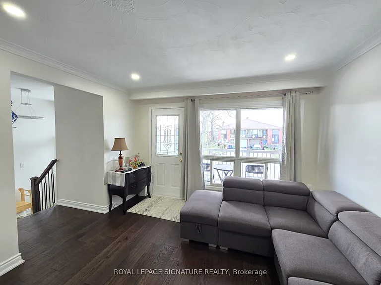 23 Benrubin Dr #UPPER — Photo 7