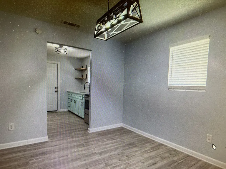 3225 Evergreen Dr — Photo 8