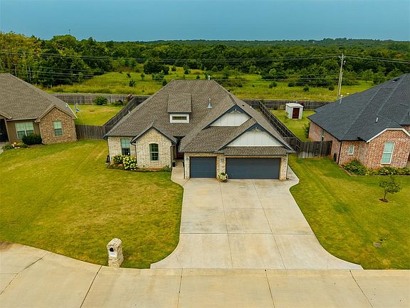 4th image of 4081 Fox Ridge Rd