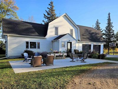 3677 Highway 9, Buffalo Center, IA, 50424