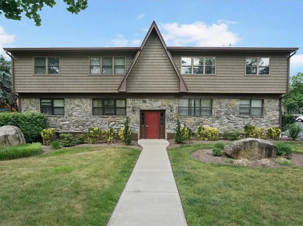 46 Milford Lane #R3, Suffern, NY 10901