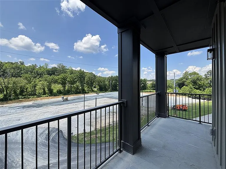 District on the Etowah Apartments — Photo 1530