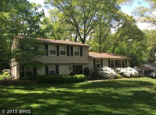 310 Saint Ives Dr, Severna Park, MD 21146