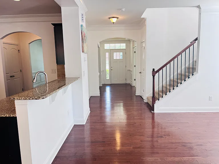 316 Keener Blvd — Photo 4