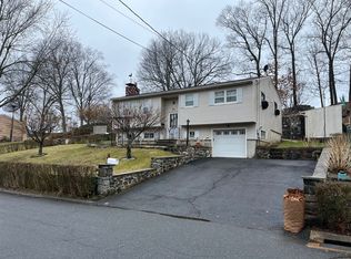 77 Purcell Dr, Danbury, CT 06810