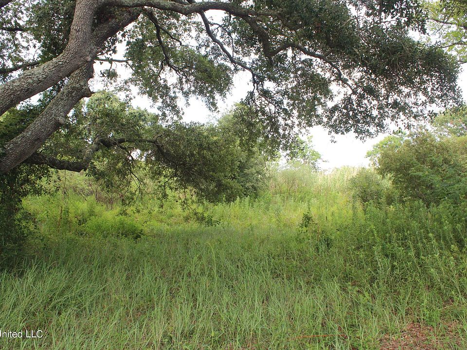 1st image of Belle Fontaine Dr Lot 225