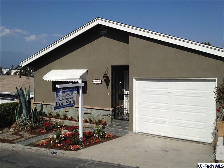 1st image of 2352 Bullard Ave