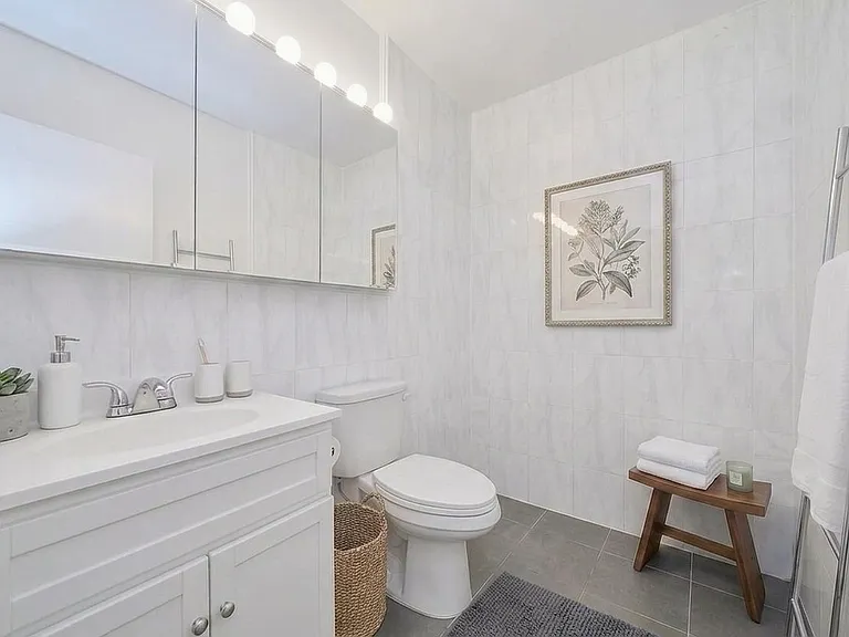 312 E 30th St #14B — Photo 8