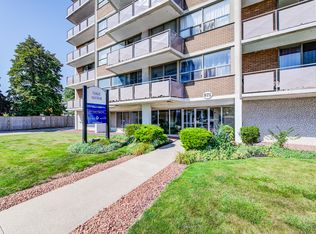 Gage Manor Apartments, Hamilton, ON L8V 4K6