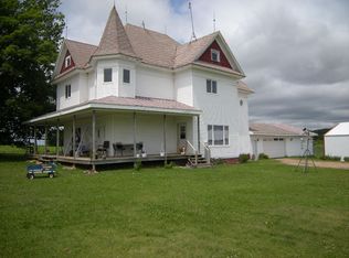 W13034 Mielke Rd, Marion, WI 54950