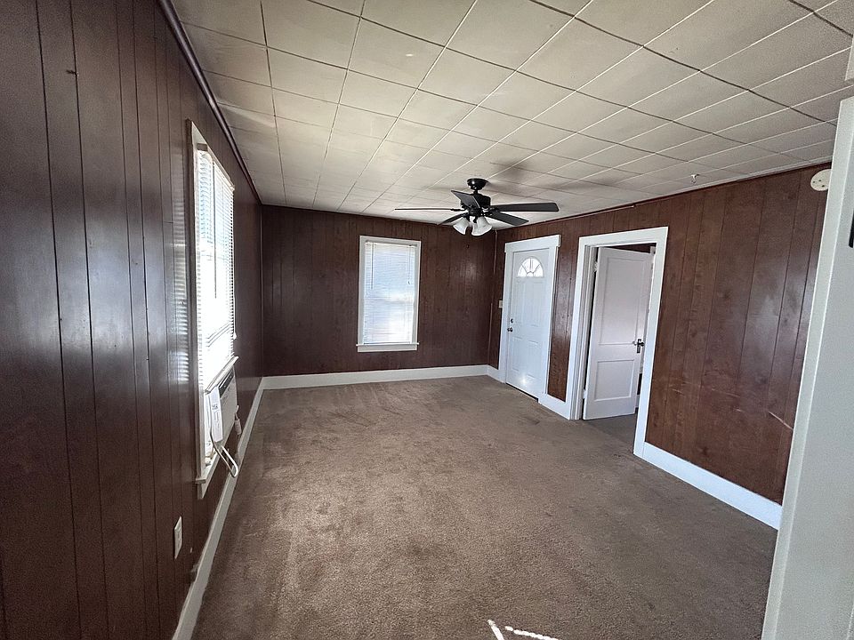 2nd image of 612 E 8th Ave