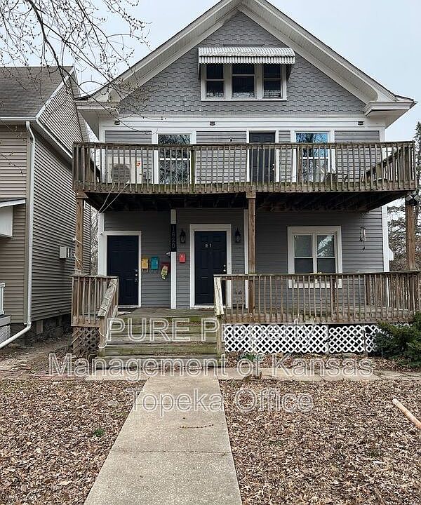 1st image of 1620 SW College Ave APT 1