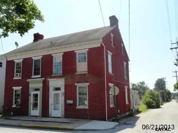 12 Butter Rd, Dover, PA 17315