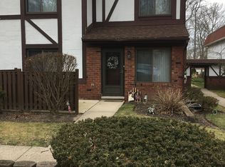 414 Clubhouse Ct, Coram, NY 11727