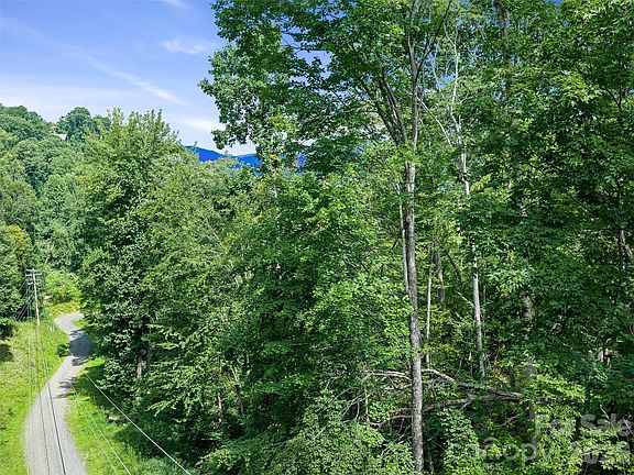 4th image of 0 Winterberry Rd #25