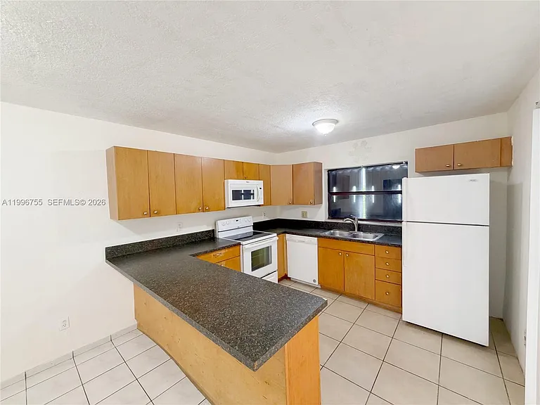 2455 W 67th Pl #10-14 — Photo 11