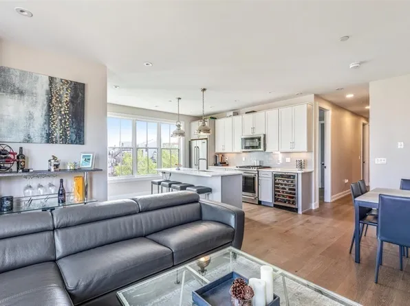 183 D St Unit 4, South Boston, MA 02127