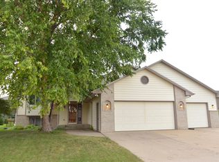 5008 S Glenview Rd, Sioux Falls, SD 57108