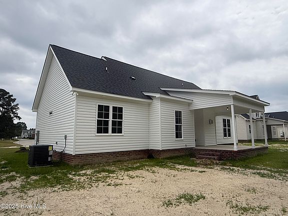 4th image of 3301 School View Drive