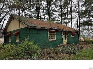 6108 Mutton Hollow Rd, Great Valley, NY 14741