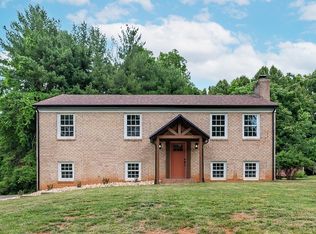 1802 Laxton Rd, Lynchburg, VA 24502