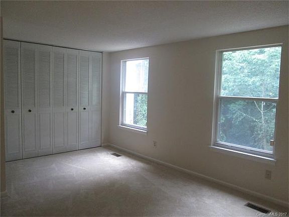 3rd image of 9718 Old Gate Dr