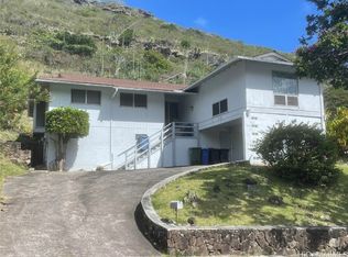 389 Mamaki St, Honolulu, HI 96821
