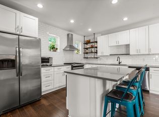 881 S Champion Ave, Columbus, OH