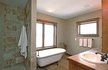 3rd image of 850 Settlement Dr