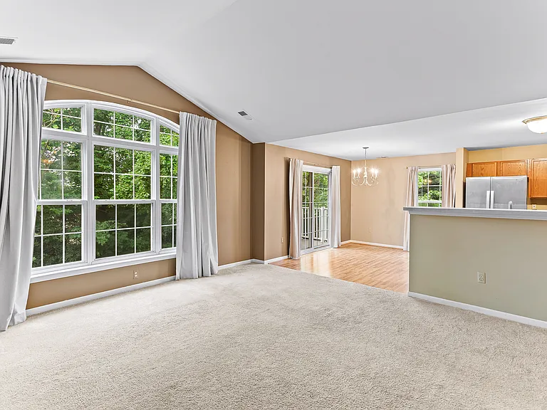 47975 Cardiff Ave — Photo 6