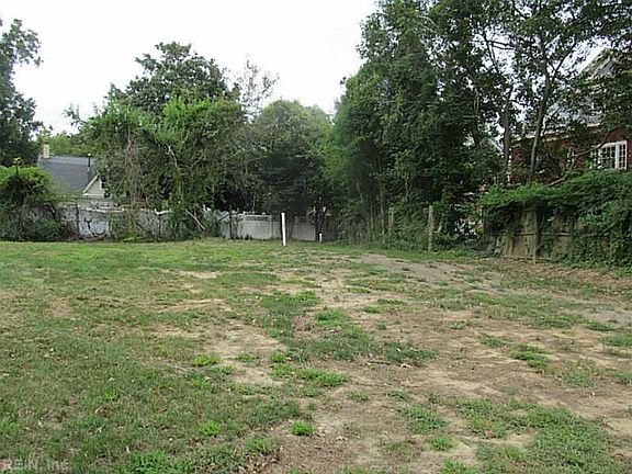 3rd image of 16 Park Ave