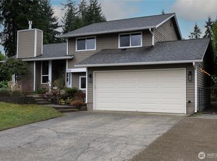 634 NE Conifer Dr, Bremerton, WA 98311