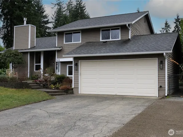 634 NE Conifer Drive, Bremerton, WA 98311