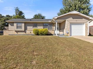 1521 McDonald Dr, Midwest City, OK 73130