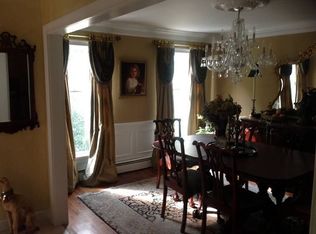 28 Great Oak Rd, Saint James, NY 11780