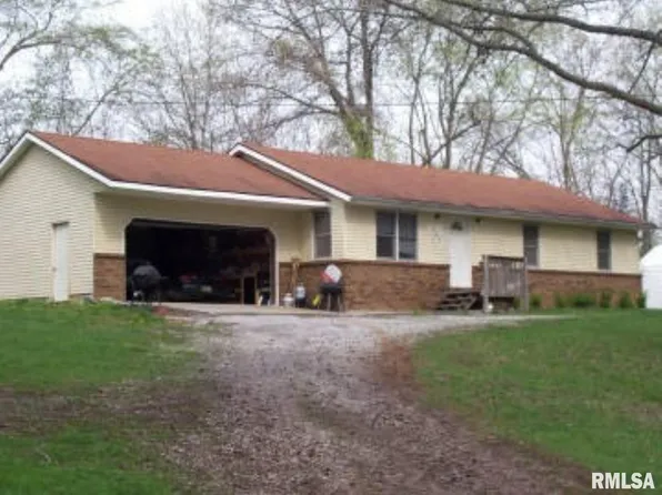 157 Patrick Ln, Carbondale, IL 62901