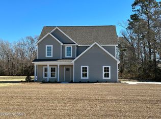 611 Stella Rd, Stella, NC 28582