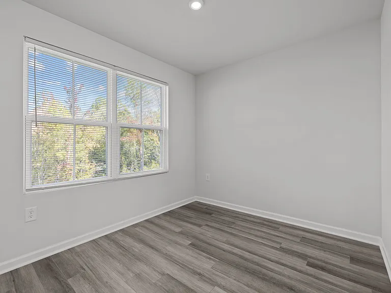 1113 Pale Moss Dr — Photo 12