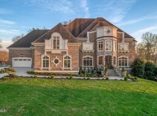 1128 Mountain Vista Pvt Dr, Bristol, TN 37620