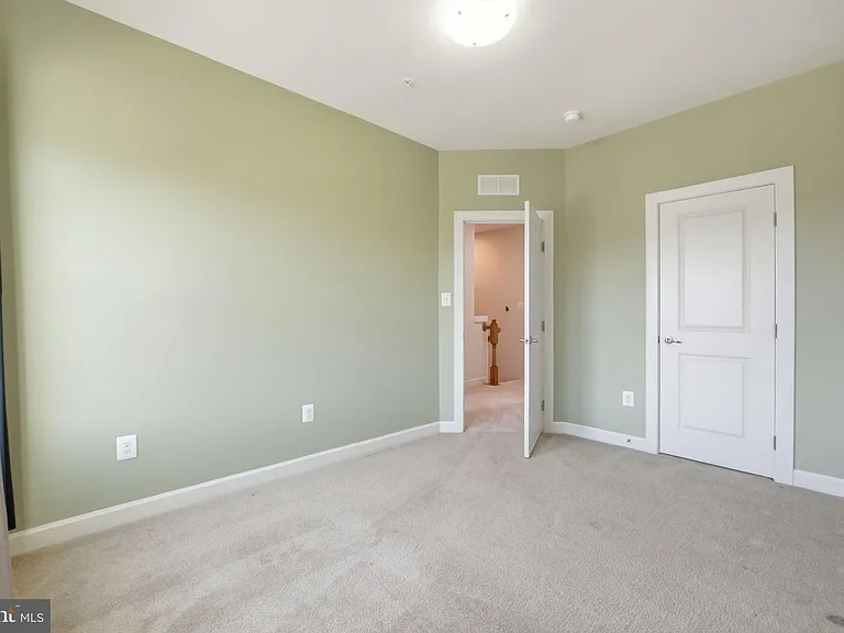 3604 Worthington Blvd — Photo 38
