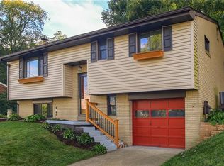176 Sunset Dr, Washington, PA 15301
