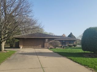 9625 29th Ave N, Plymouth, MN 55441